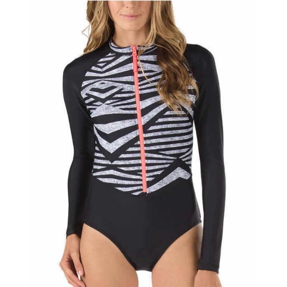 Speedo Zebra Print Long Sleeve Zip One-Piece Bathing Suit Sz M Swimsuit Coastal